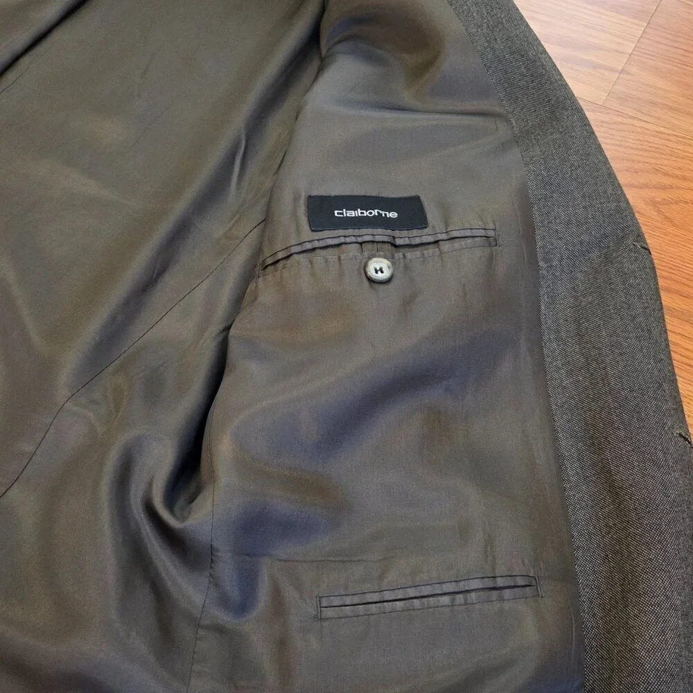 Vintage Claiborne Men's Blazer Sport Coat 44R Dusty Brown 3 Button 1990s Suit